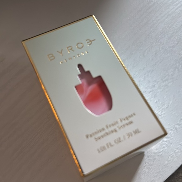 NEW | BYROE Passion Fruit Yogurt Soothing Serum | 1 fl oz - Picture 2 of 4